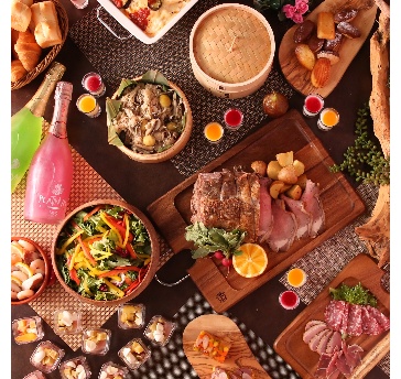 《18時~夜開催》貸切宴会~Wメインプラン~ 料理11品ビュッフェ+選べる飲み放題+開催特典