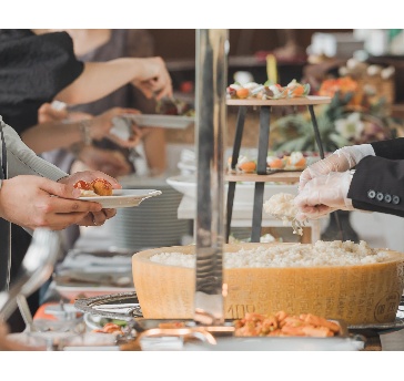 【忘年会&新年会プラン】〈ビュッフェ〉スタイルに合わせて選べるお料理+2時間飲み放題