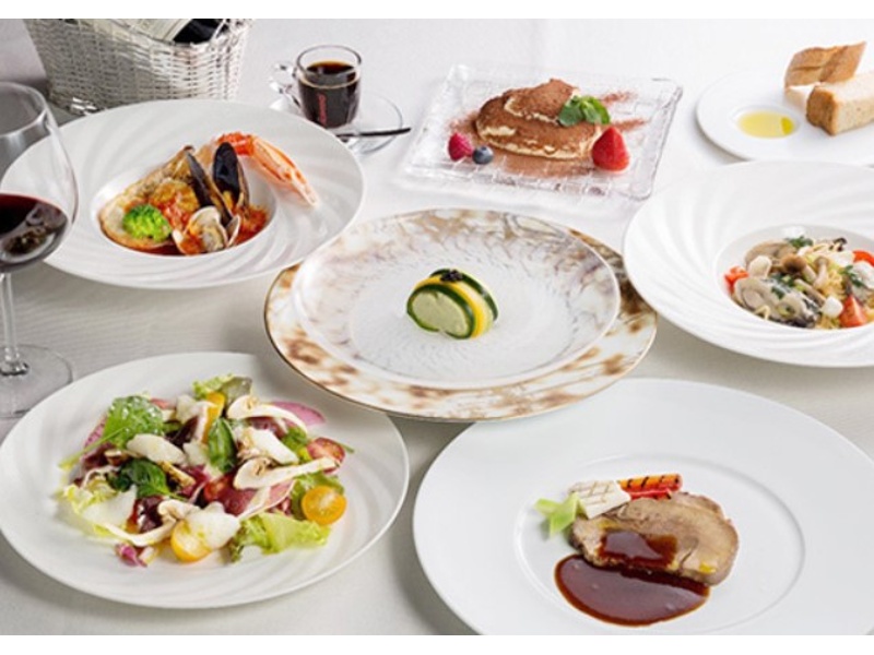 【テーブルシェアプラン：7,700円】飲み放題付き