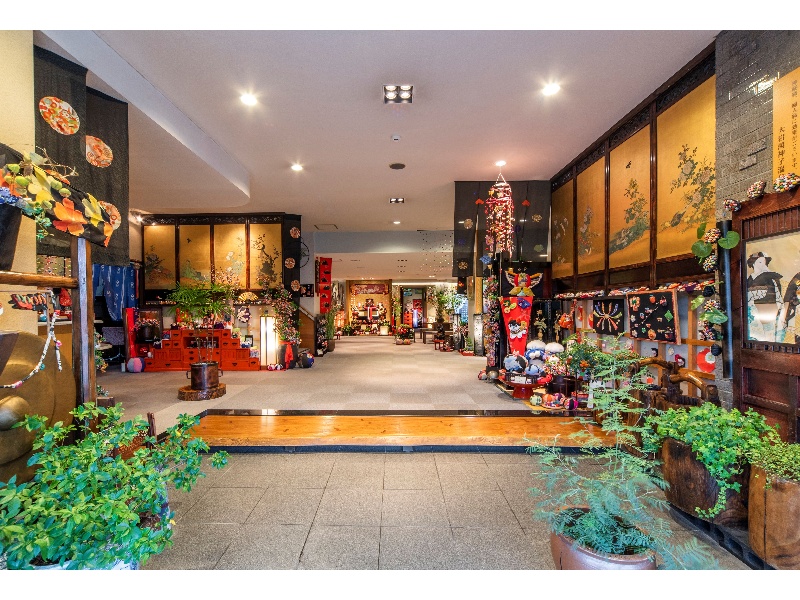 当館の正面玄関