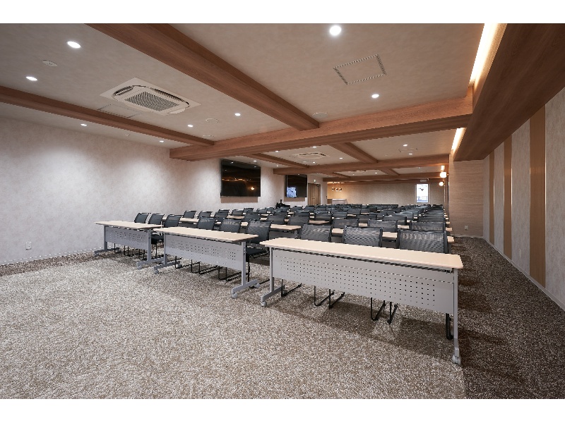 【メインフロア - 縦長レイアウト】- TIME SHARING 新橋駅前4F（銀座口） の写真