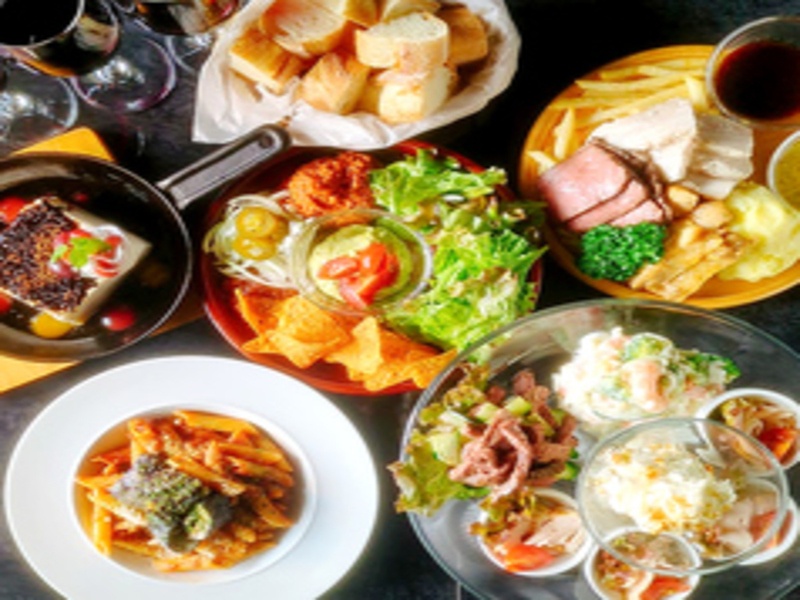 【忘新年会：グループスタンダードコース】2.5H飲放/料理9品/ダーツ投放付き/一番人気♪