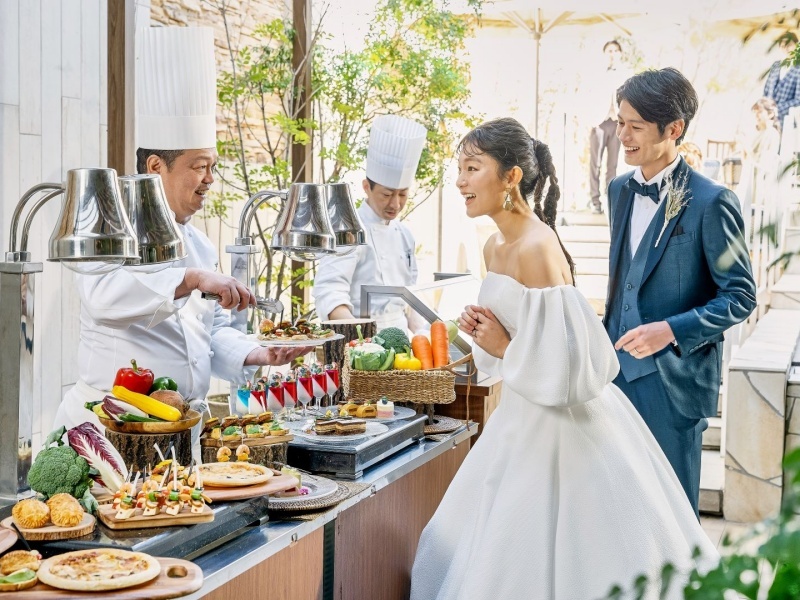 アールベルアンジェ堺では今話題のグランピングが出来ます！
道具を持ち込まずホテル並みの設備やサービスを利用しながら、自然の中で快適に過ごすキャンプを体験してみませんか。