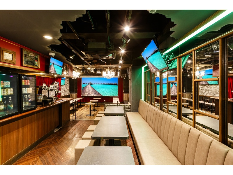 グレースバリ渋谷アロナ②
着席だけでなく、半立食、半着席のご宴会も多数開催♪
