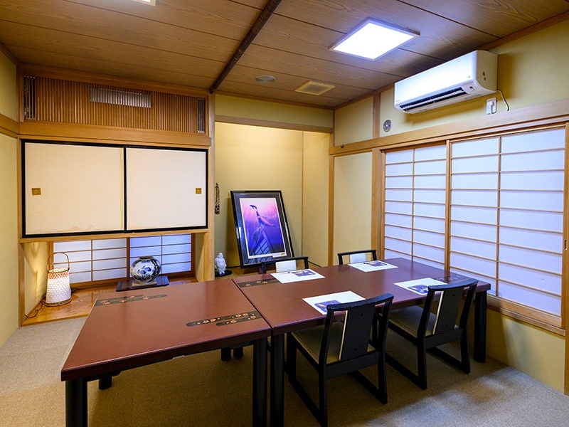 個室・テーブル席