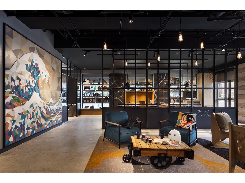 展示会、グループデイスカッション、撮影スタジオなど、イベントスペースとしてご利用いただけます。もちろん貸し切り可能！