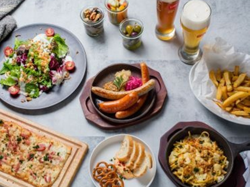 飲み放題付きコースの宴会プランを多数ご用意！お料理内容、ご利用人数、利用目的によってご選択ください。