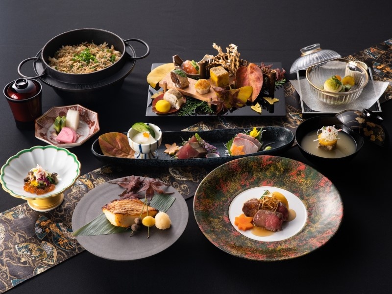 〔忘年会・新年会〕明星　～飲み放題付きスタンダードプラン～