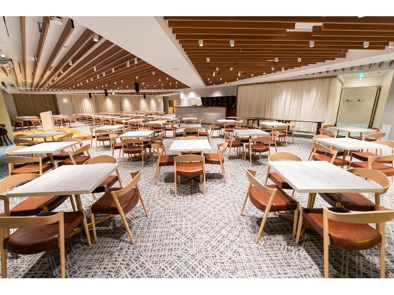 【メインフロア】