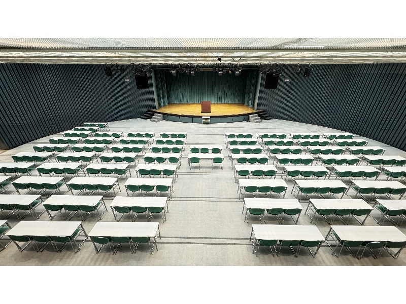 オーバルホール(調光室～）