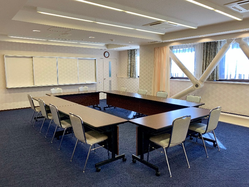 5F【真珠】¥5,500/1時間