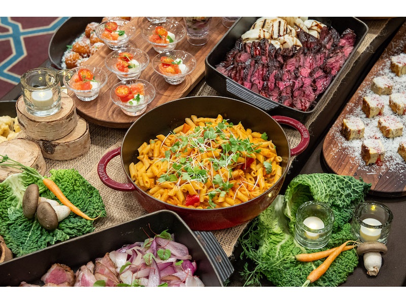 ビュッフェ料理イメージ