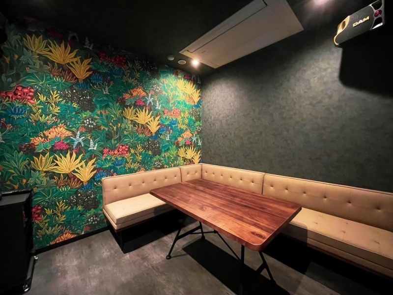 カラオケルーム
周りを気にせず思いっきり歌える個室をご用意。最新機種で、旅の思い出を熱唱してください。※別館つくばの湯内