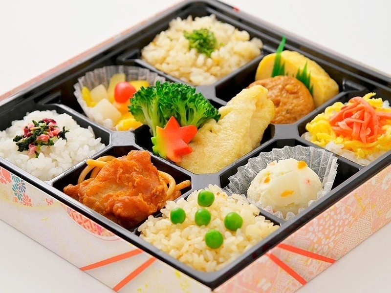 洋食と和食を組み合わせた、飽きのこない水了軒「堀江」弁当。会場予約と合わせて、こだわりのお弁当の手配もTKPにお任せいただけます。
