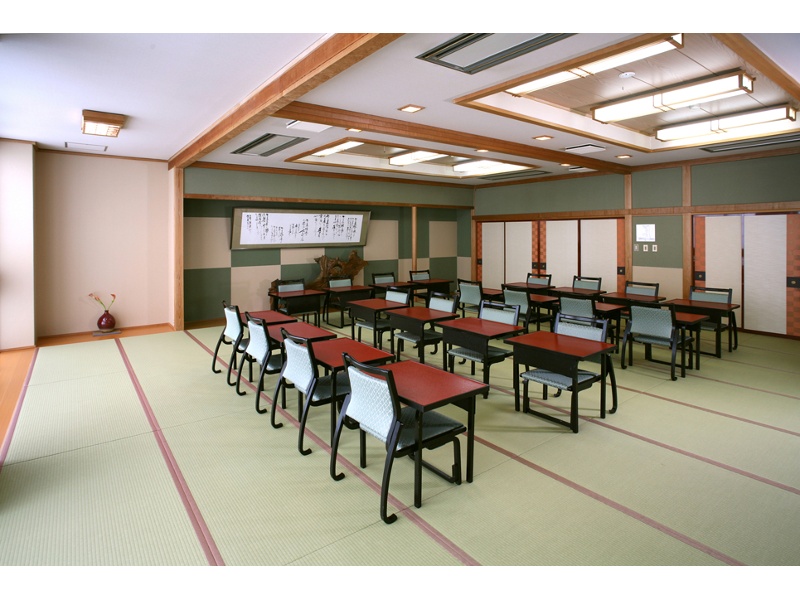 宴会場「みやび」