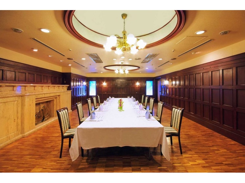 2階 エメラルド