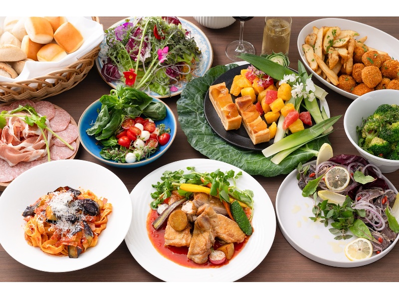 飲み放題付き宴会プランは卓盛り大皿スタイル、ビュッフェスタイルよりお選びいただけます。