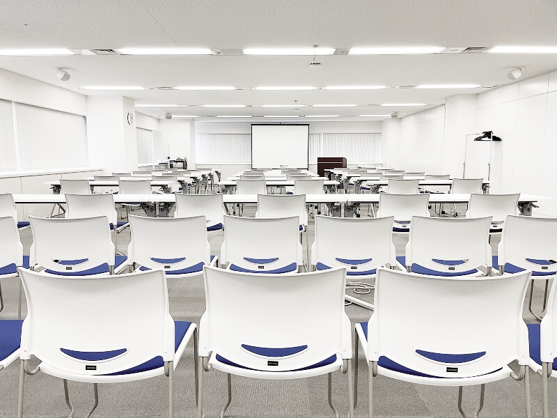 1001_181㎡_天井高2.5ｍ_セミナーやイベント会場に最適！