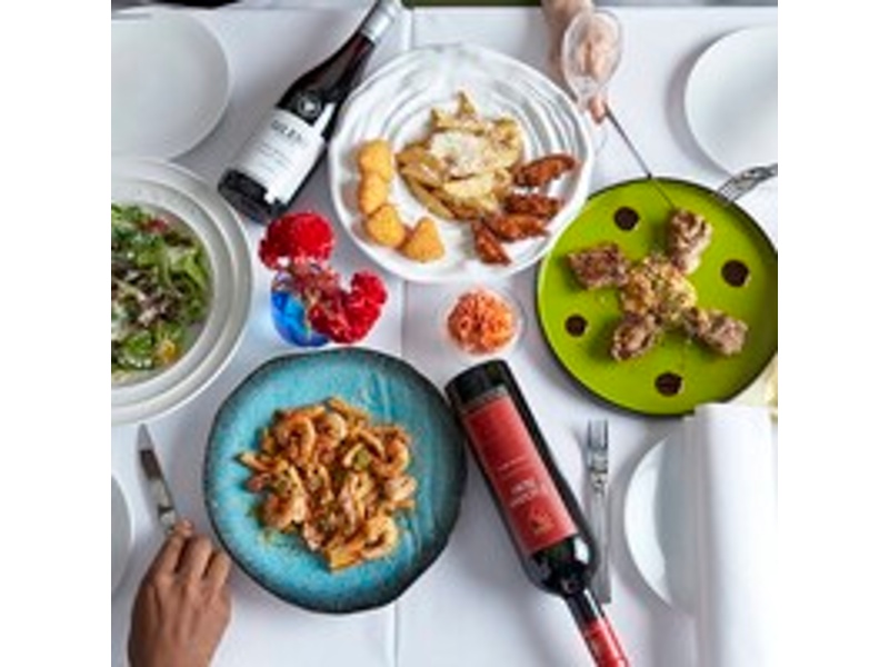 【最大40名当日貸切予約可】ビーフステーキ等お肉料理2種で品数もボリュームも大満足のパーティプラン<プレミアム>　2時間飲み放題付き　お料理の内容相談も対応します♪