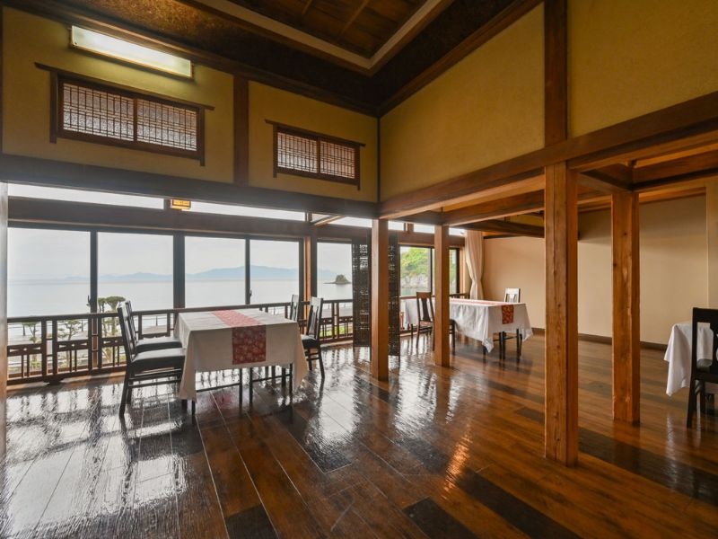 お食事会場「不知火」