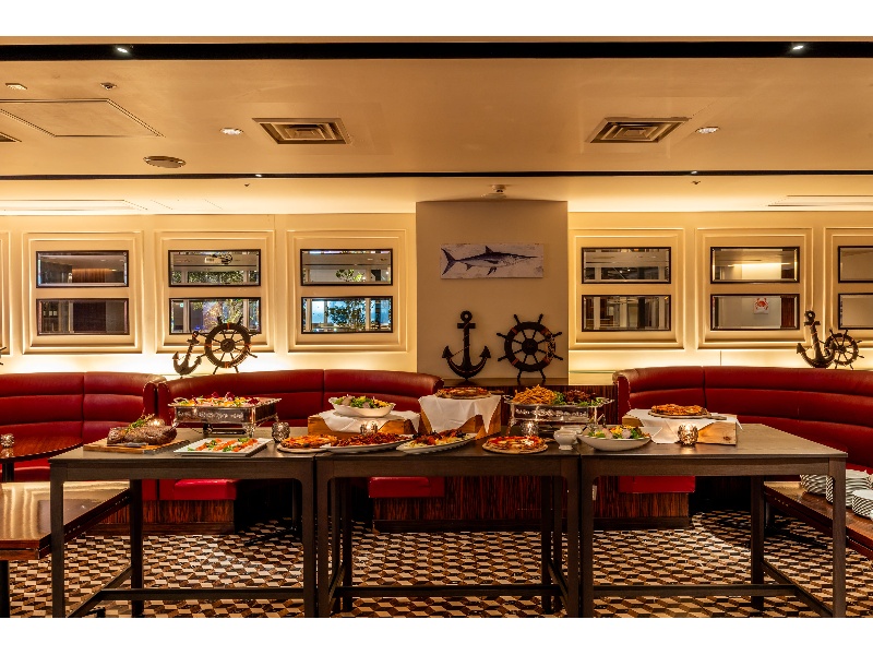 7F　ビュッフェ台　例