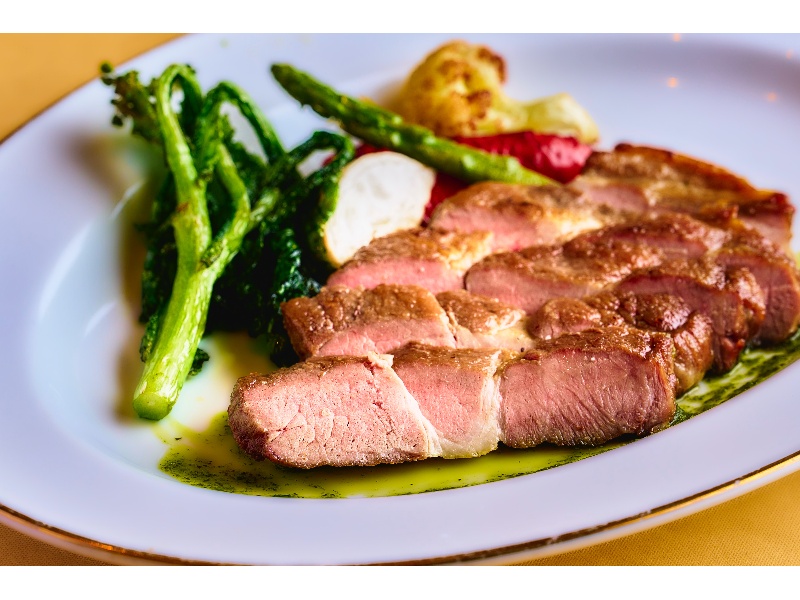 メニュー例【イベリコ豚のグリル】