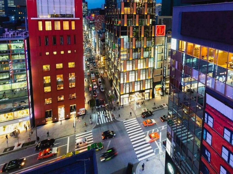 銀座14階の眺望を独占！特別な宴会空間でゲストをおもてなしいたします。