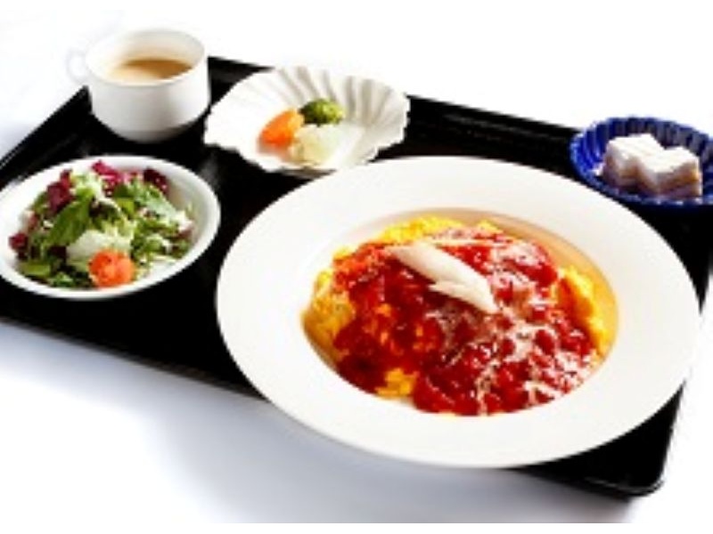 【食事】昼食-1 ※画像はイメージです
1名様料金:1,760円
営業時間 :11:30-13:30