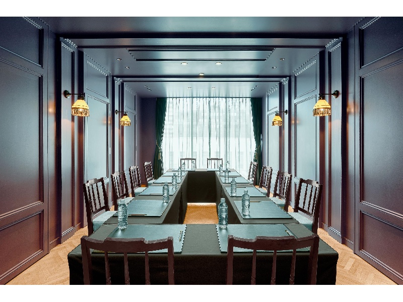 少人数から大規模な会議まで幅広いニーズと内容の会議やセミナーにご対応。