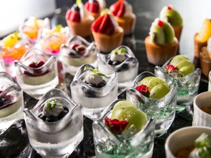 【お料理】
パーティーを彩る、とっておきのスイーツ。