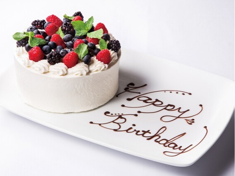 記念日用ホールケーキもご相談ください