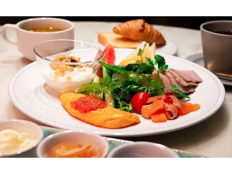 ≪テーブルシェア≫旬の野菜、ブラータチーズ、京地鶏を使用　アヒージョ、鶏のローストetc... 全6品＋飲み放題付き