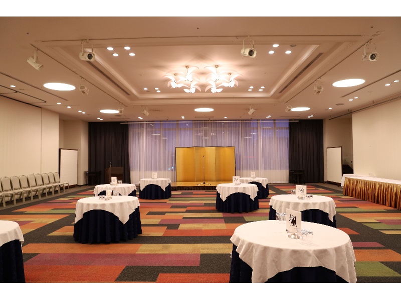 4階「エメラルド」