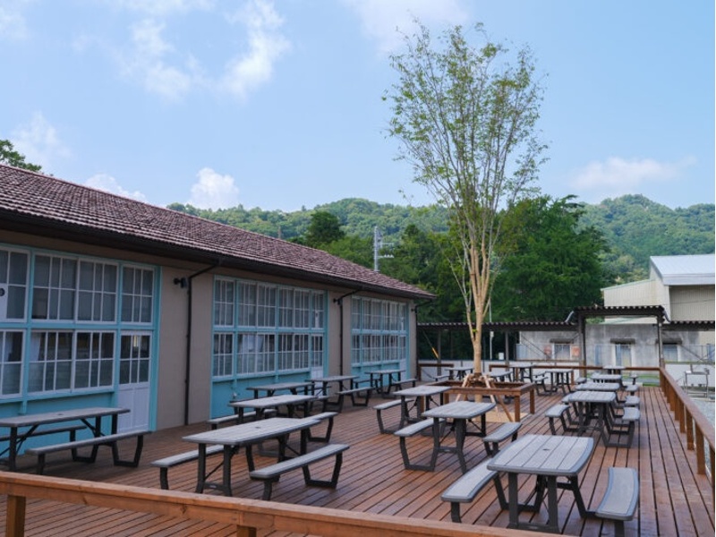 ウッドデッキテラス