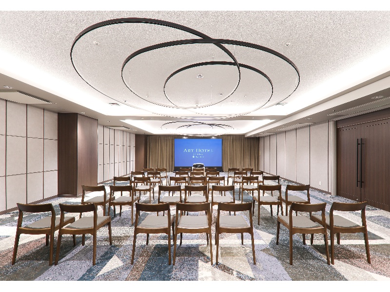 3階「浜木綿」 シアター形式