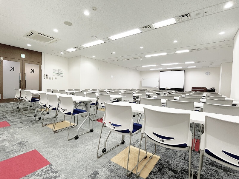 K_105㎡_天井高2.5ｍ_セミナーやイベント会場に最適！