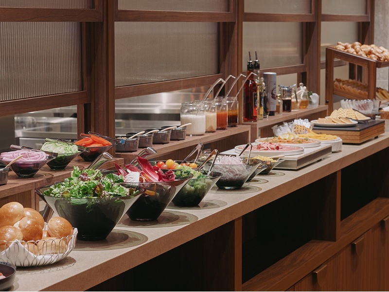 宿泊会議や二次会宿泊ゲストにもうれしい、豪華な朝食ブッフェ