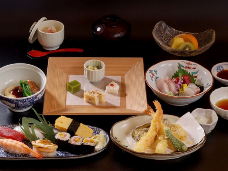 季節の食材を活かした天ぷらと和の逸品が楽しめる、贅沢な御膳プラン
