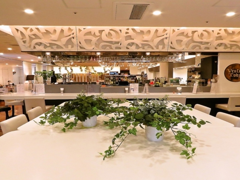 カウンター2名様 × 3
デートでのご利用にも最適◎