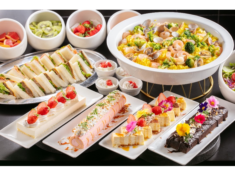 【ビュッフェ8品＋飲み放題100分付】会場貸切4,500円プラン　（会場利用3時間/パーティー2時間＋受付・撤収1時間）