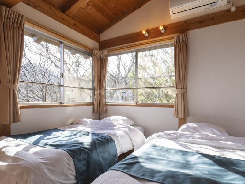 瀬戸内コテージ
東かがわの原生林と瀬戸内海に囲まれた心安らぐ静かな空間。