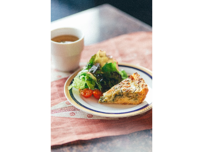 館内2階の喫茶ようようでは軽食も甘味もご提供可能