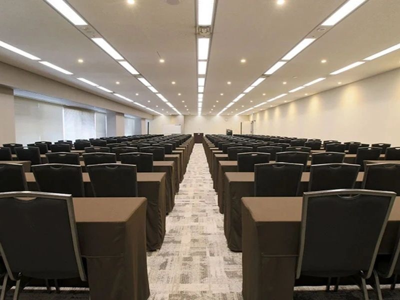 【会場】ホール33A