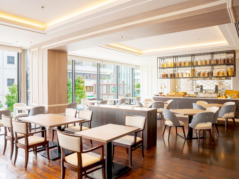 【レストラン】dining SAKURA
（朝食・昼食会場）