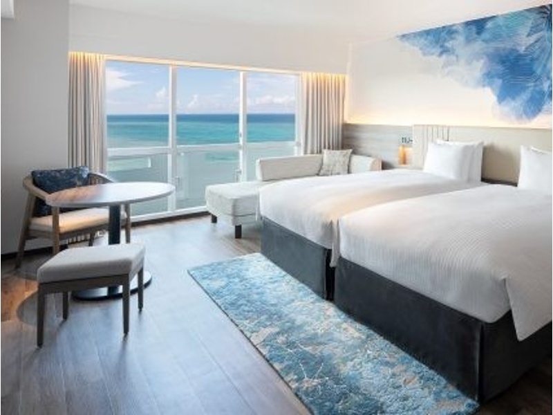 宴会と宿泊をセットで。残波岬の美しい景色と充実の施設で、会議後の懇親会から翌朝の朝食まで、一つのホテルで完結できます。