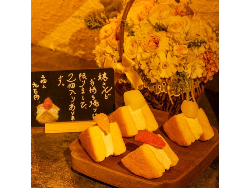 ぷるぷる揺れる繊細食感のほっとけーき。北海道産素材のみ使用の完全無添加。持ち帰り可能で、自宅でも深煎りコーヒーとの至福の味わいを楽しめます。