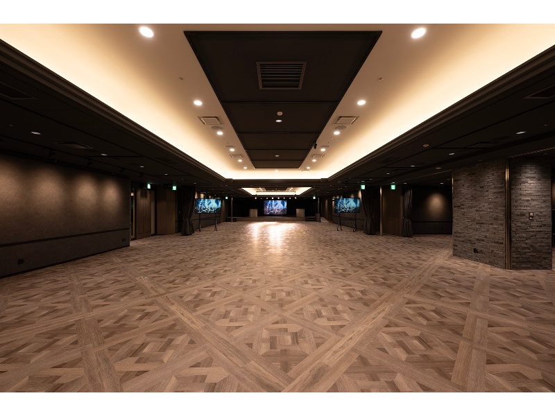 b2hall