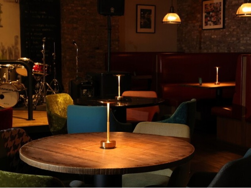 心斎橋の地下に広がる文化的なオアシス