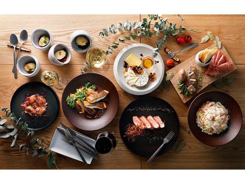 【9350円】北海道産牛肉のローストや煮込みなどその部位に合わせて最高の調理法でご提供
自然派ワインも楽しめる、少し贅沢なパーティプラン