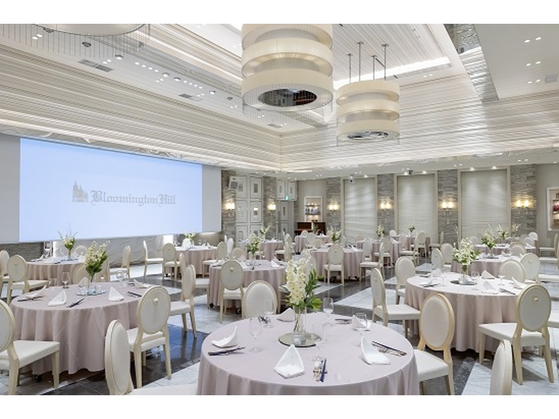 ゲストハウス ブランシュール
会議室でのご利用可能/スクリーンも完備。
■付帯設備 レセプションスペース/大型スクリーン/喫煙ルーム